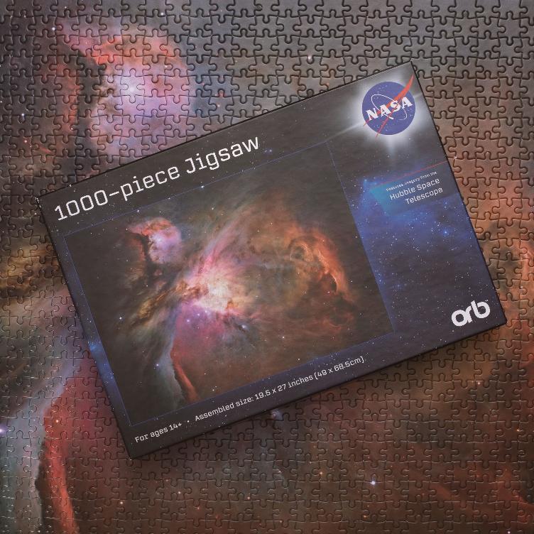 NASA 1000-teiliges Puzzle - Weltraum (v1) pink