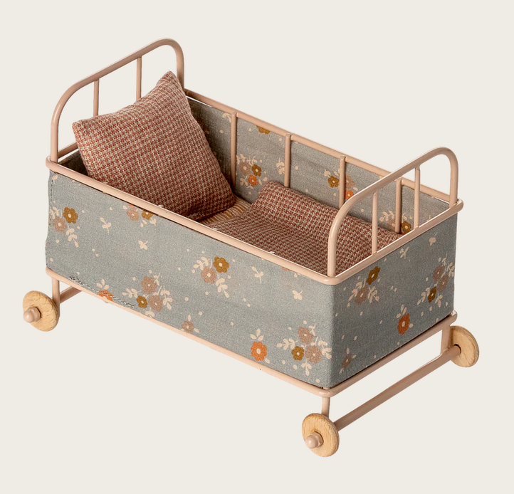 Lit bébé, Micro - Powder