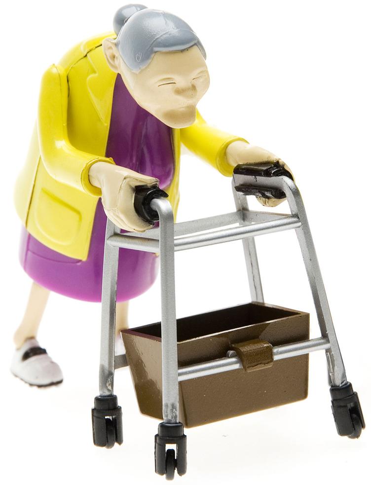 Aufziehbare Oma mit Rollator 2er Set