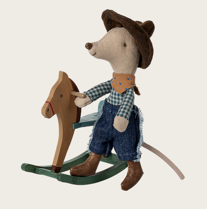 Cowboy Maus auf Schaukelpferd, Kleiner Bruder
