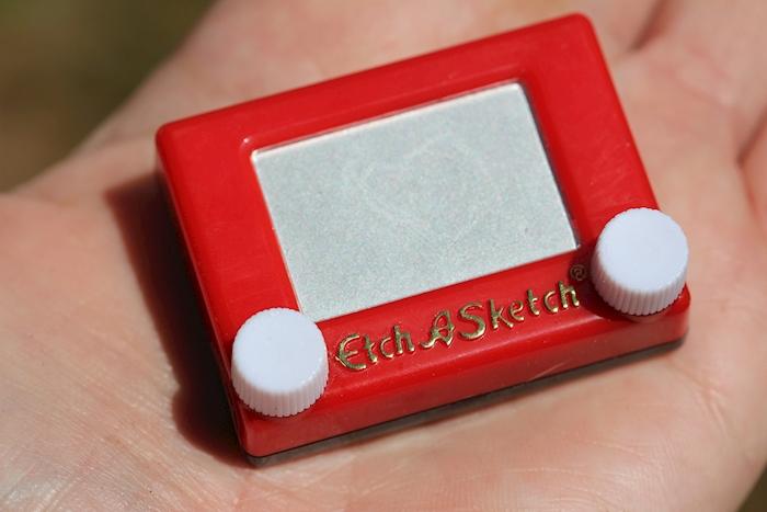 Worlds Smallest Etch a Sketch