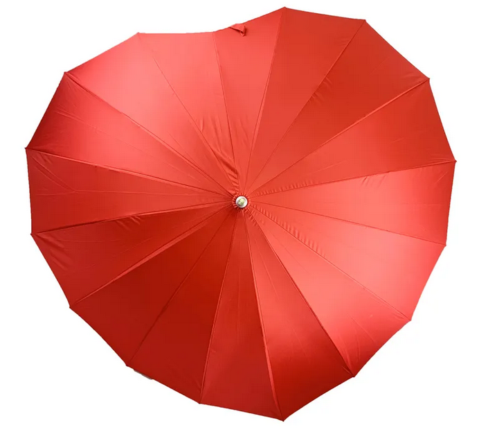 Regenschirm in Herzform