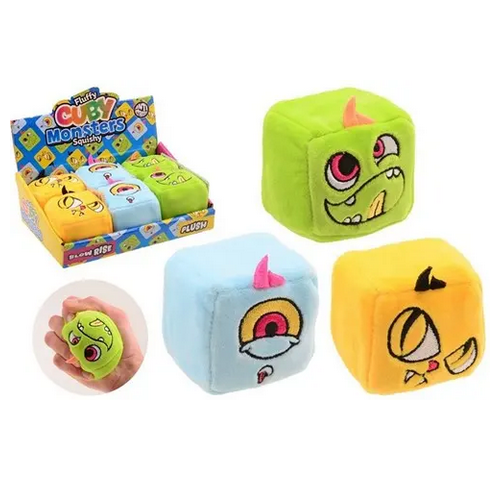 Cube monstre en peluche